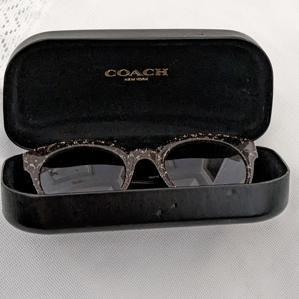 COACH Sunglasses Tortoiseshell with Coach Logo